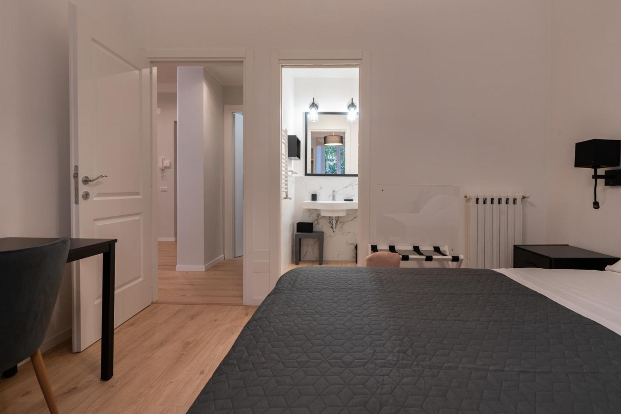 Residenza Lucrezio Pensión *